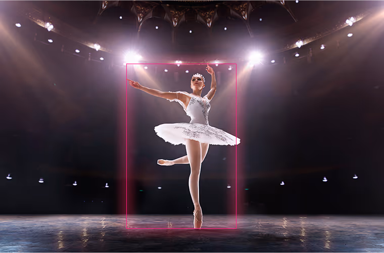 AI Auto Tracking Makes Streaming Smart & Effortless